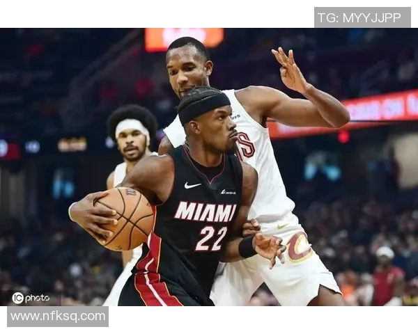 2016年骑士与热火精彩对决视频回放重温经典瞬间与激烈时刻 2016年骑士与热火精彩对决视频回放重温经典瞬间与激烈时刻