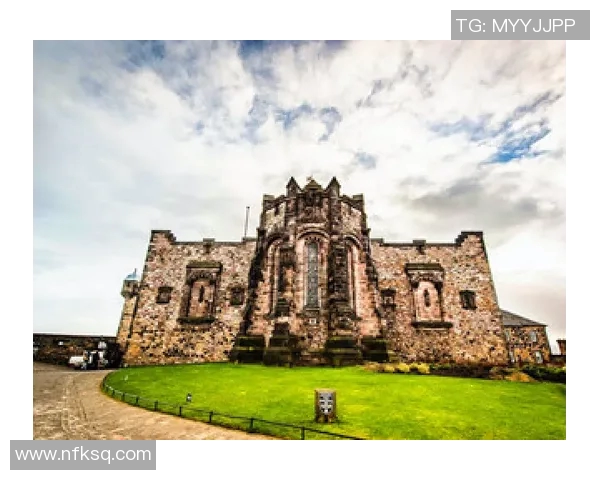 探索埃斯特旺的魅力与文化深度之旅，感受独特风情与历史底蕴