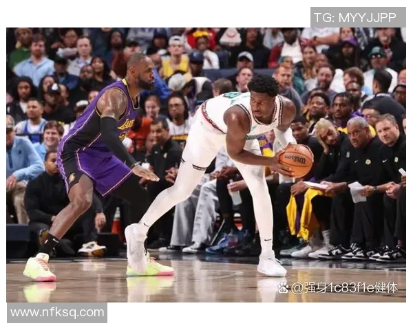 快船与灰熊激战正酣文字直播全程回顾与精彩瞬间分析