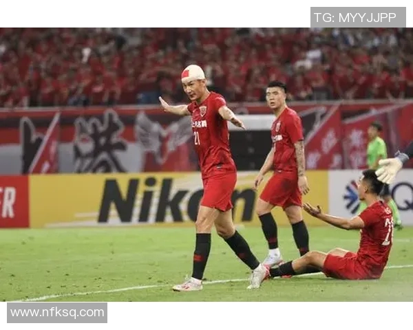 上港与山东的精彩对决直播全程回顾与赛后分析尽在这里