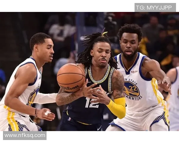 勇士与灰熊激战1516赛季回顾：巅峰对决与精彩瞬间的重温